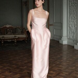 Elegant Pink Maxi Dress